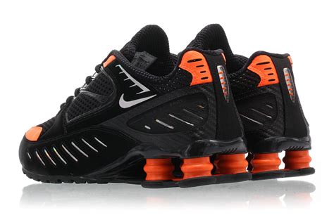 nike shox enigma herren|nike shox hyper crimson.